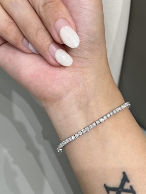 3CTW Round Brilliant Lab Grown Diamond Tennis Bracelet Four Prong