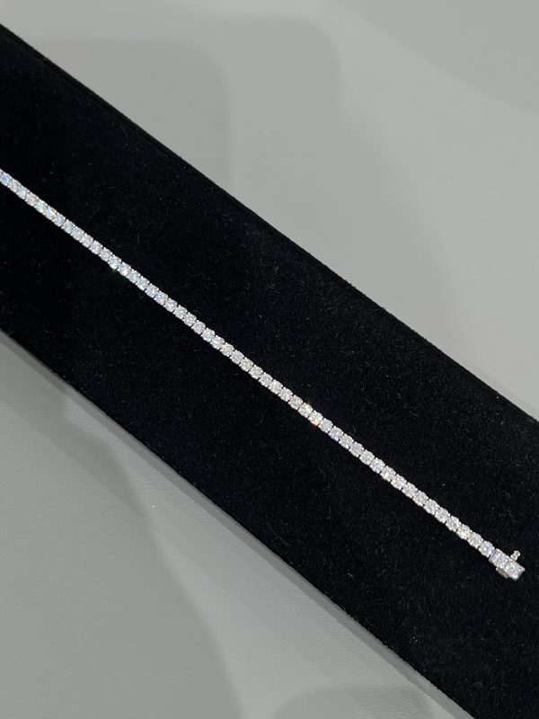 3CTW Round Brilliant Lab Grown Diamond Tennis Bracelet Four Prong