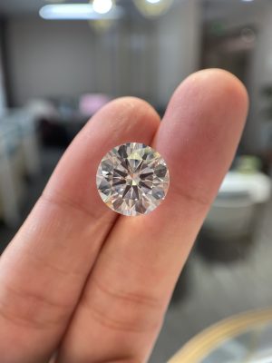 4.02CTW Round Brilliant Lab Grown Diamond E SI1 3EX IGI Certification