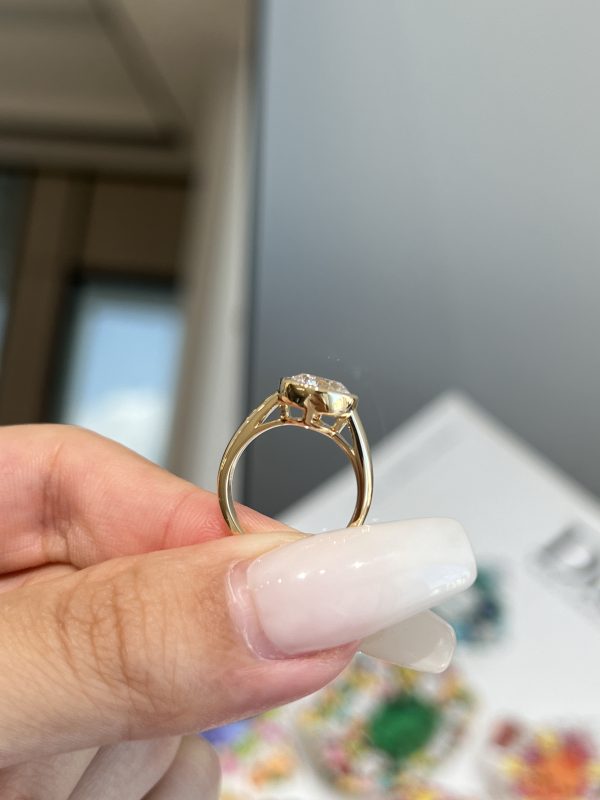 2CTW Round Brilliant Lab Grown Diamond Engagement Ring