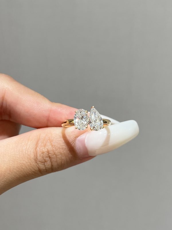 Toi et Moi Lab Grown Diamond Engagement Ring Oval Cut and Pear Shape