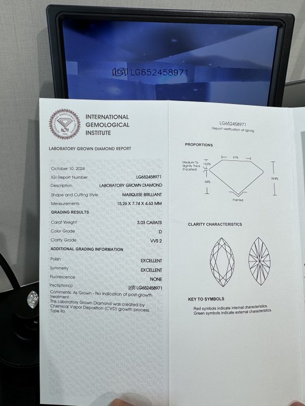 3 Carats CVD Marquise Cut Lab Grown Diamond D VVS2 IGI Certificate